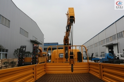 南安隨車吊采購指南 渠道、選擇與注意事項