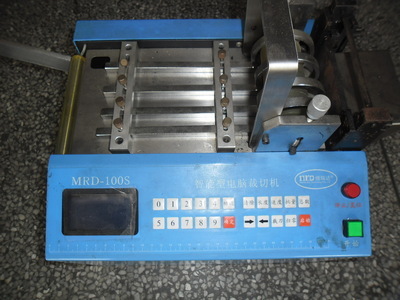 供應二手智能電腦裁線機——深圳裁線機價格全解析